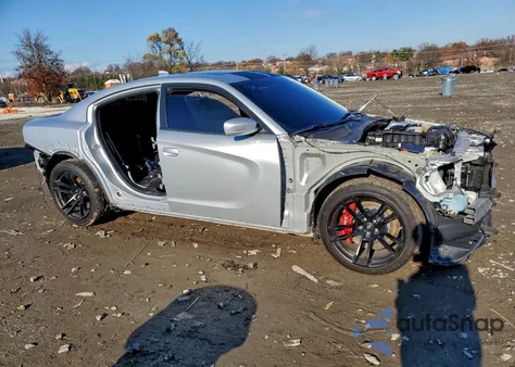 2021 Dodge Charger Scat Pack z USA, uszkodzony, nr VIN 2C3CDXGJ2MH620346